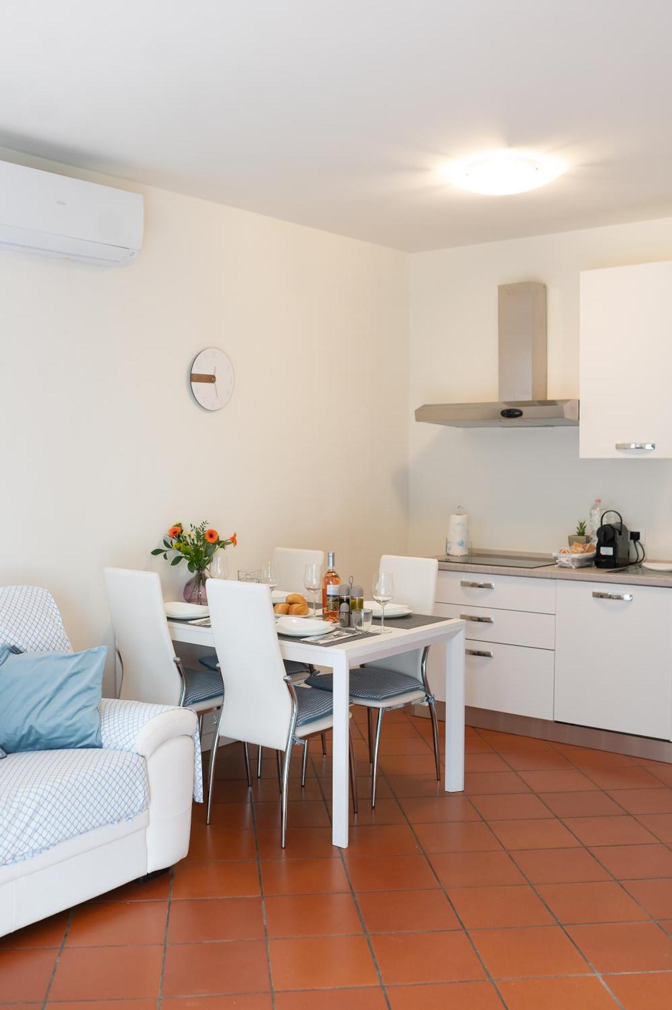 Canevon Suite Apartment Bardolino Luaran gambar