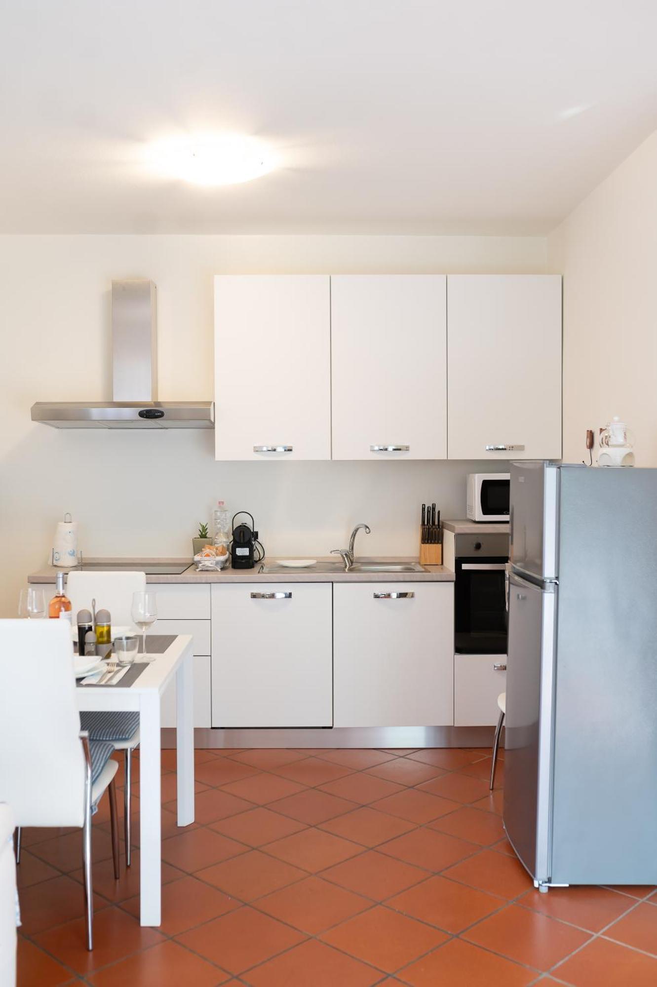 Canevon Suite Apartment Bardolino Luaran gambar